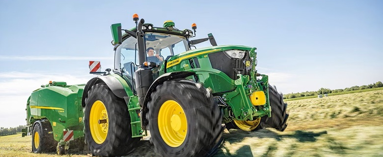 John Deere Traktor der 6er Reihe